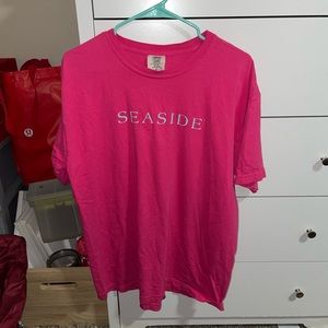 Seaside tee